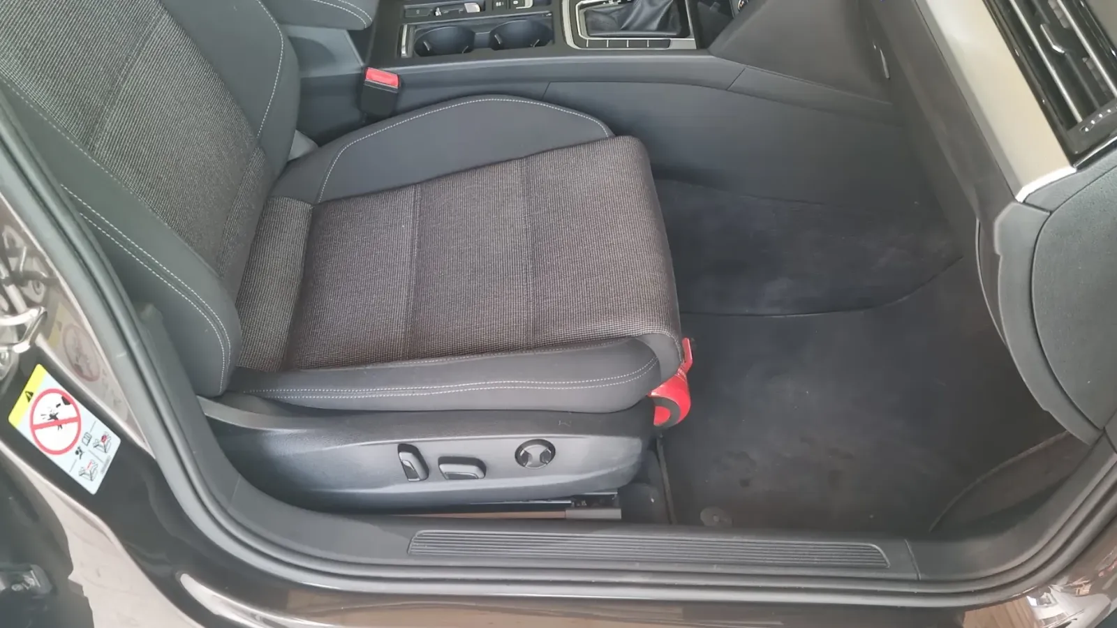 Volkswagen Passat B8 — imagine 9