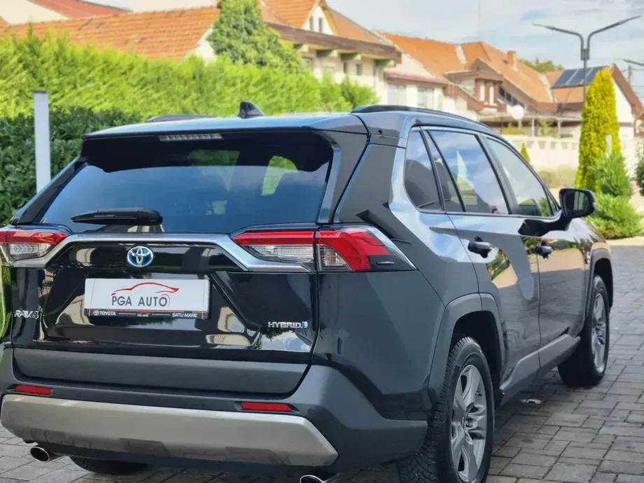 Toyota RAV4 V 2.5 VVT-iE 4x2 Dynamic — imagine 7