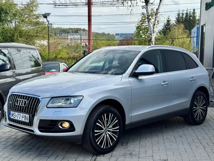 Audi Q5 8R