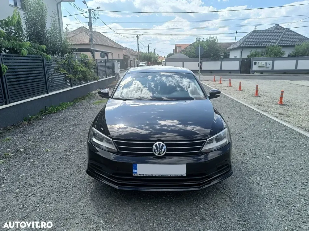 Volkswagen Jetta — imagine 6