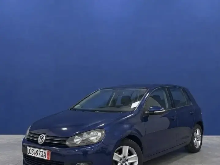 Volkswagen Golf VI 1.6 TDI DPF Highline