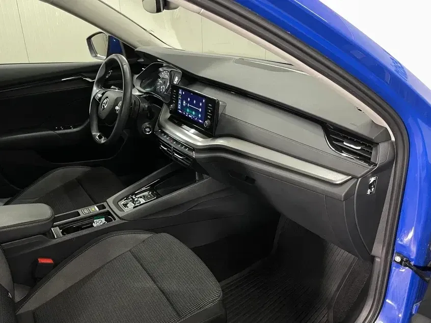 Škoda Octavia IV 2.0 TDI DSG Ambition — imagine 9