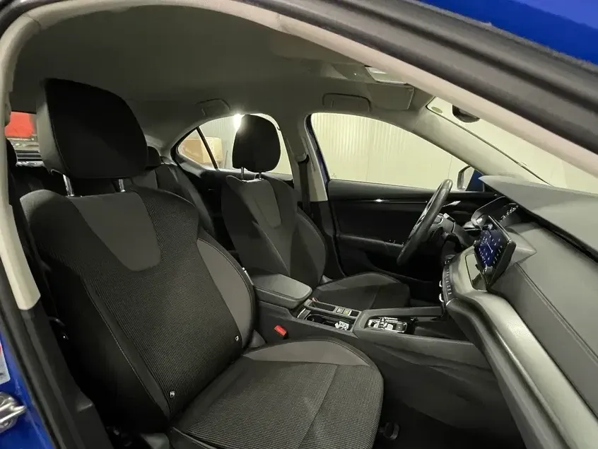 Škoda Octavia IV 2.0 TDI DSG Ambition — imagine 10