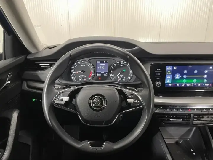Škoda Octavia IV 2.0 TDI DSG Ambition