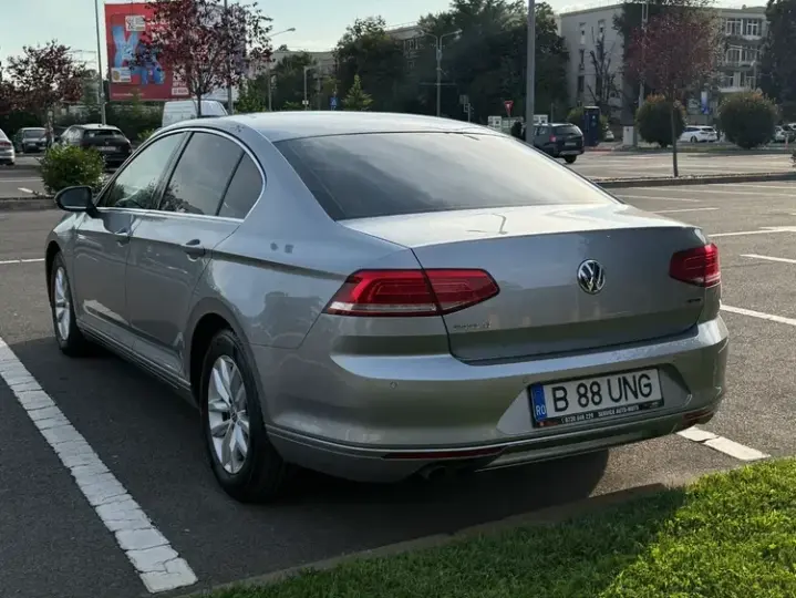Volkswagen Passat B8 2.0 TDI DSG Comfortline