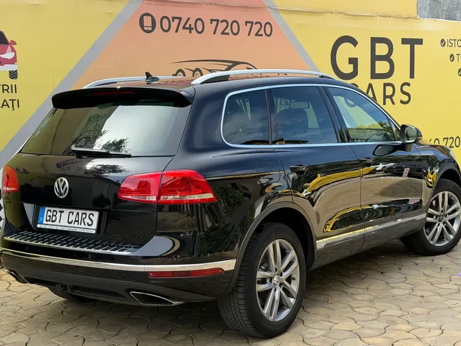 Volkswagen Touareg II 3.0 V6 TDI SCR Blue Motion DPF Automatik Exclusive — imagine 5