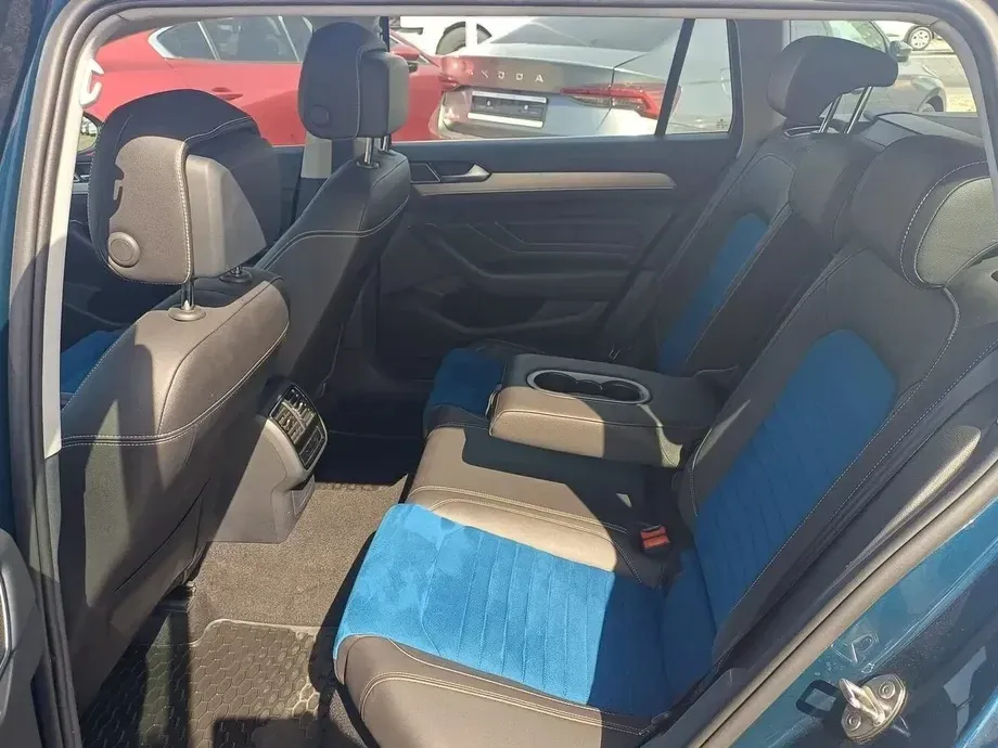 Volkswagen Passat — imagine 8