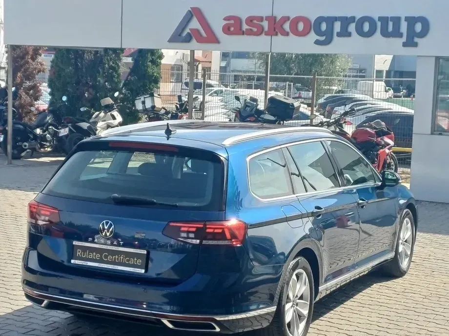 Volkswagen Passat — imagine 4