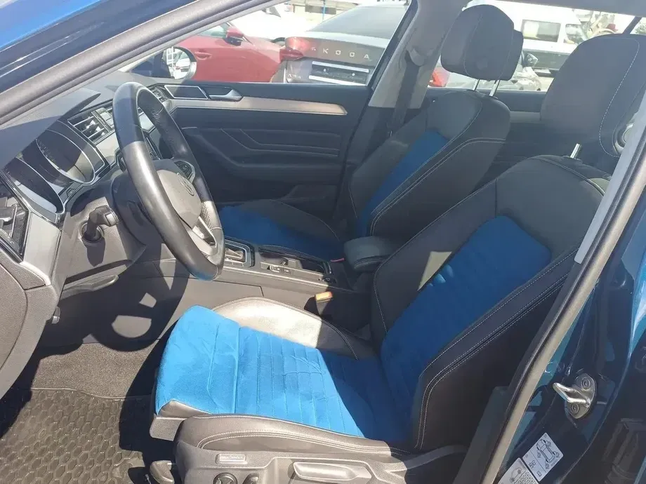 Volkswagen Passat — imagine 10