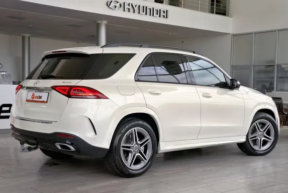 Mercedes-Benz GLE 450 4MATIC 9G-TRONIC AMG Line — imagine 8