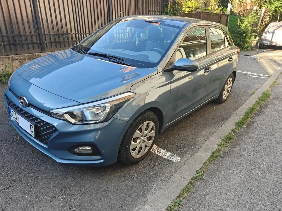 Hyundai i20 II 1.25 84CP M/T Comfort — imagine 10