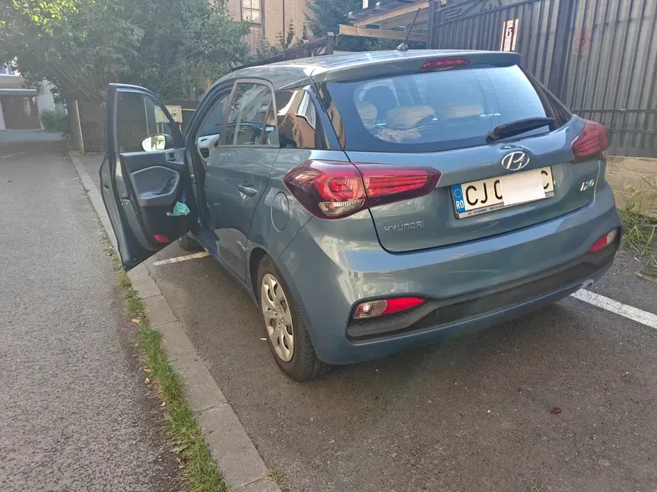 Hyundai i20 II 1.25 84CP M/T Comfort — imagine 4