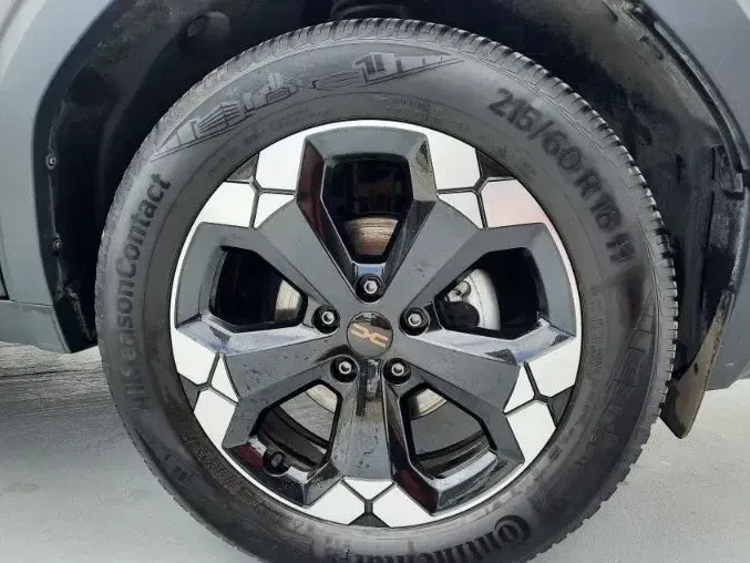 Dacia Duster — imagine 7