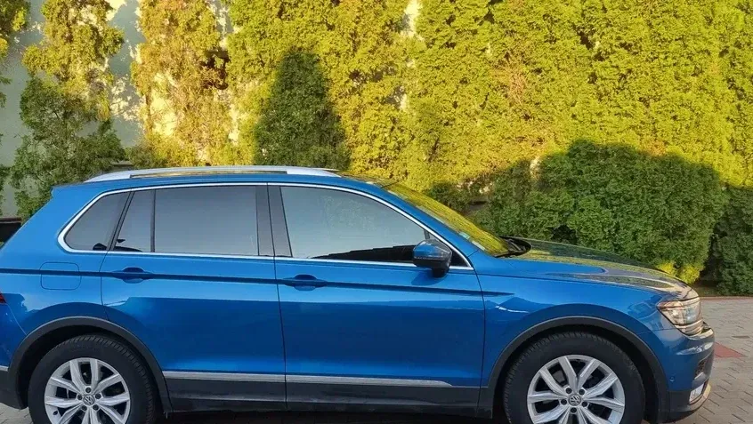 Volkswagen Tiguan II 2.0 TDI SCR DSG Highline — imagine 2