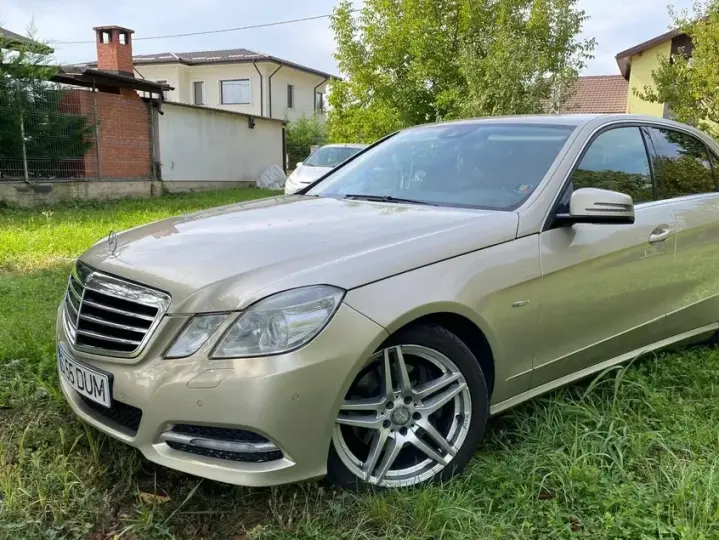 Mercedes-Benz E W212 250 CDI DPF BlueEFFICIENCY 7G-TRONIC