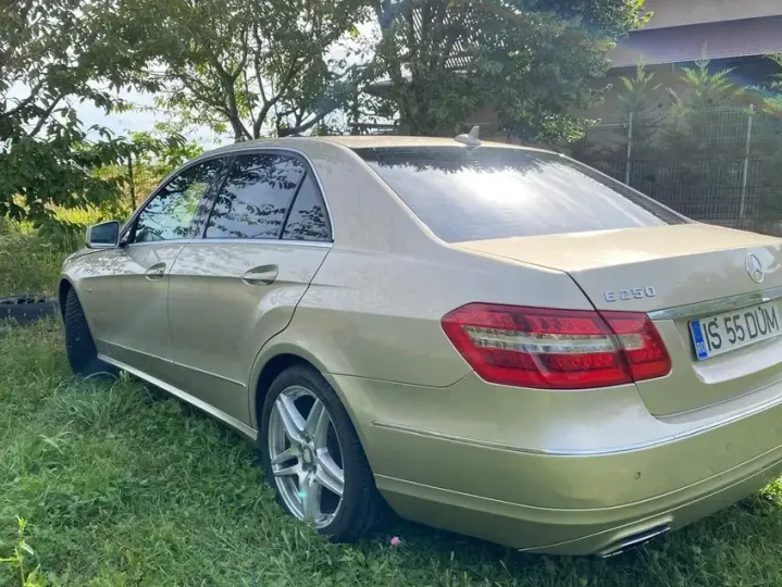 Mercedes-Benz E W212 250 CDI DPF BlueEFFICIENCY 7G-TRONIC