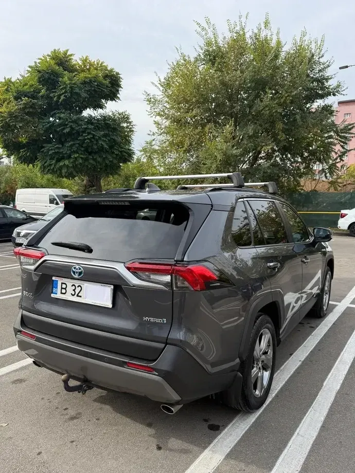 Toyota RAV4 V — imagine 4