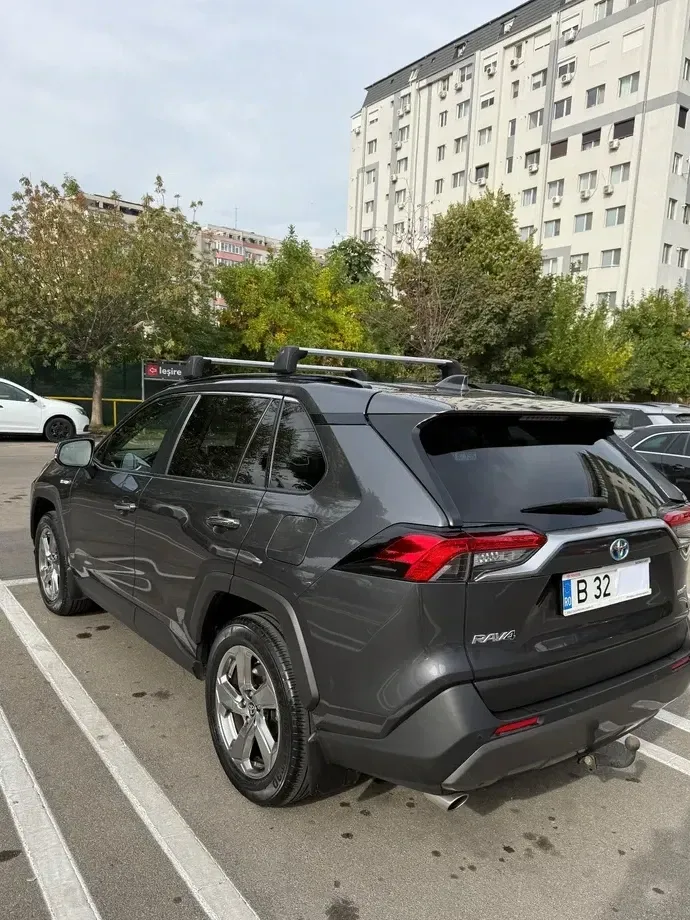 Toyota RAV4 V — imagine 3