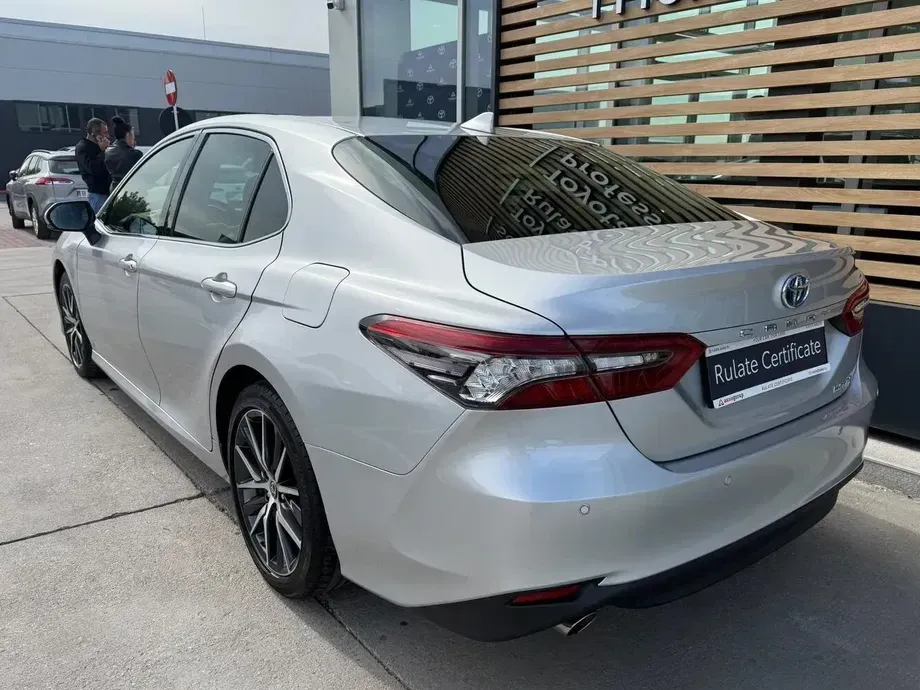 Toyota Camry VIII 2.5 Dynamic — imagine 8