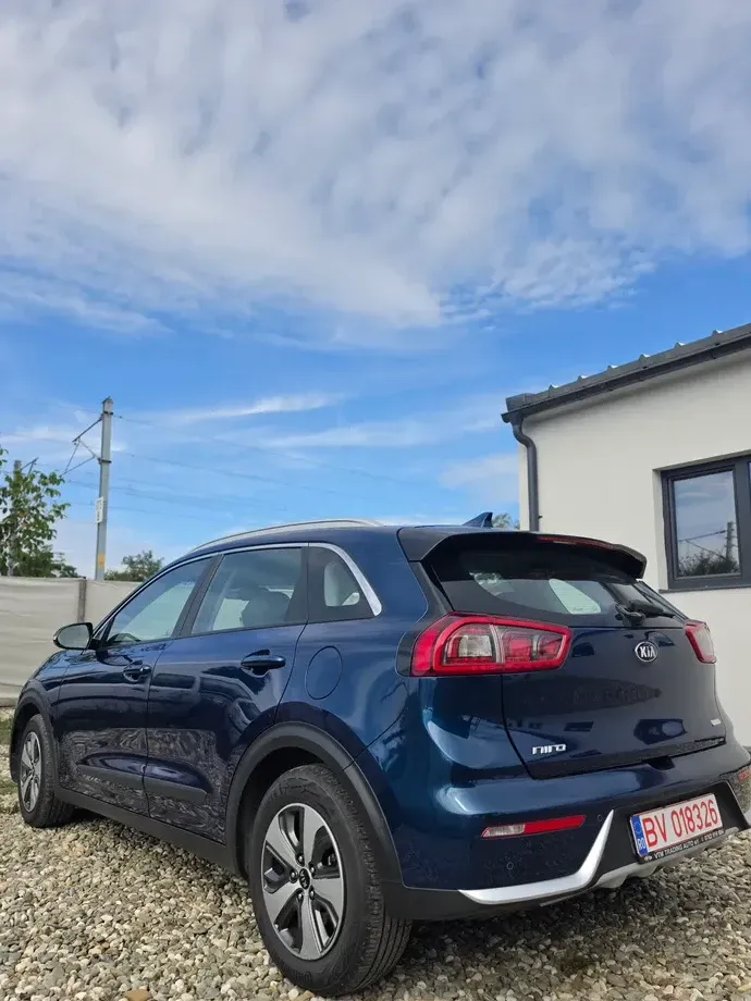 Kia Niro 1.6 GDI 2WD Aut. Vision — imagine 8