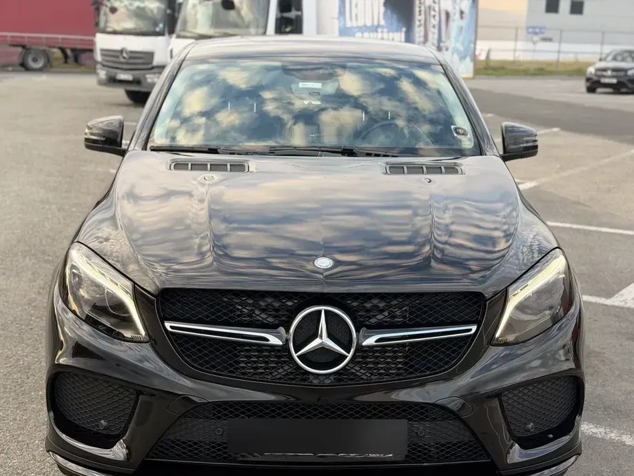 Mercedes-Benz GLE 350 d 4MATIC — imagine 9