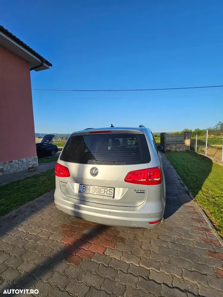 Volkswagen Sharan 2.0 TDI BlueMotion Technology Trendline — imagine 6