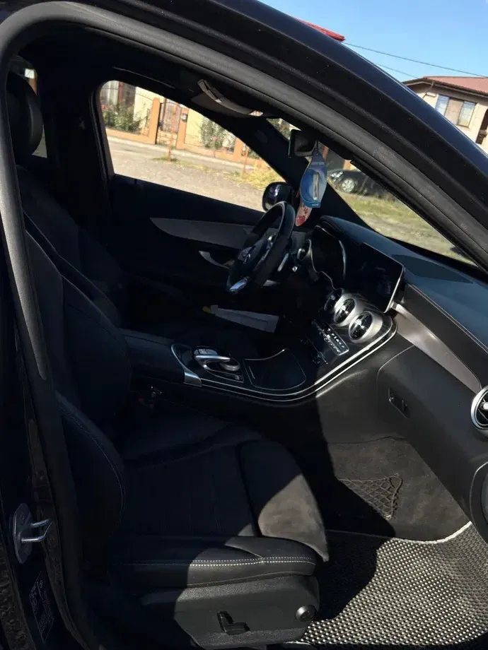 Mercedes-Benz C W206 300 9G-TRONIC AMG Line — imagine 9