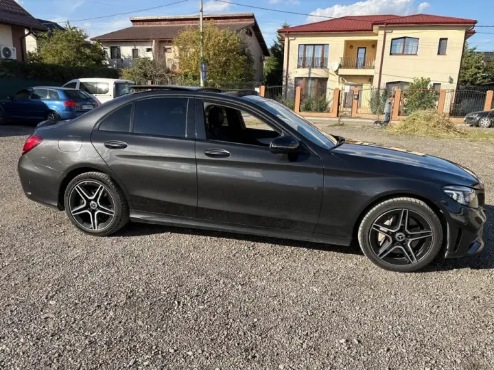 Mercedes-Benz C W206 300 9G-TRONIC AMG Line