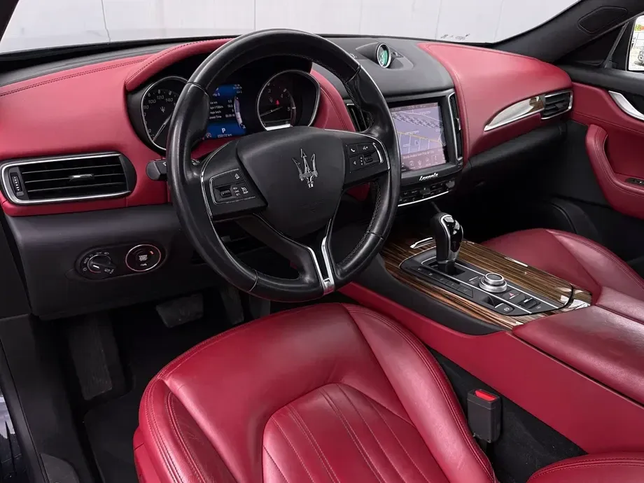 Maserati Levante Q4 — imagine 10