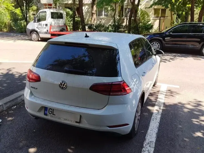Volkswagen Golf 1.0 TSI Trendline
