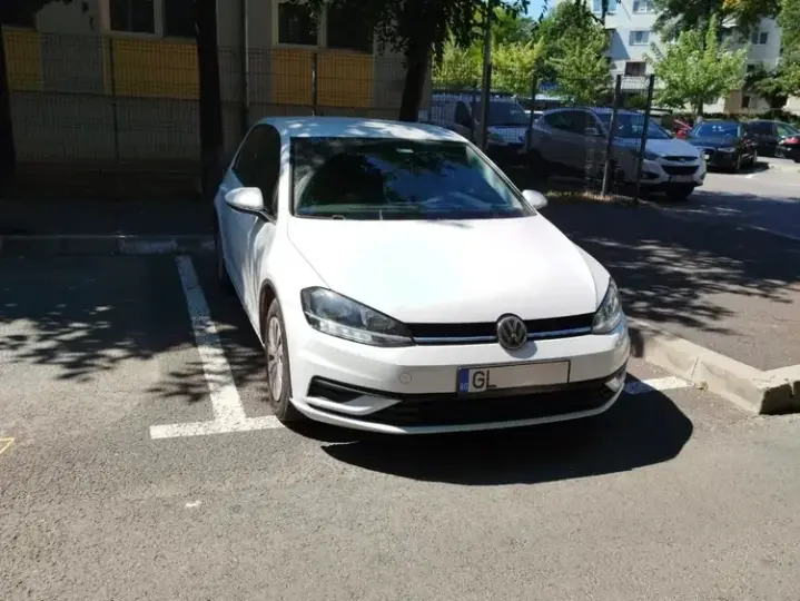 Volkswagen Golf 1.0 TSI Trendline