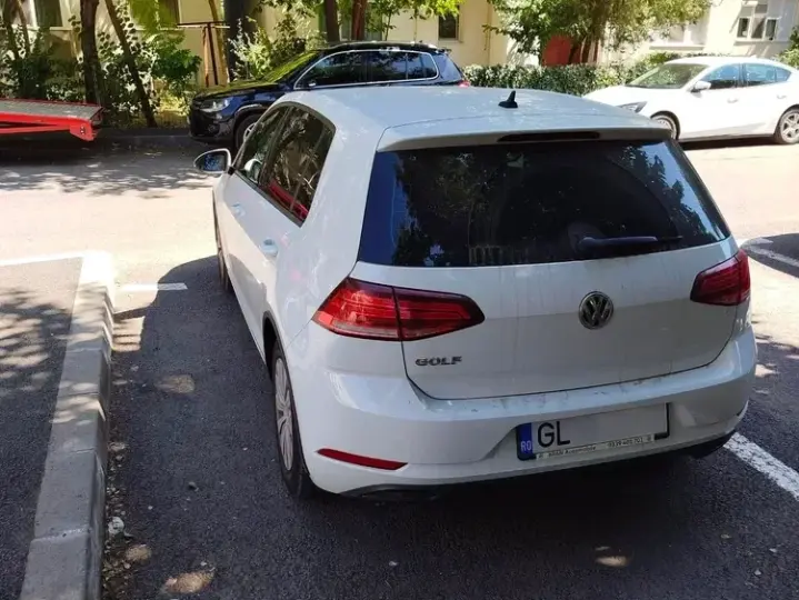 Volkswagen Golf 1.0 TSI Trendline