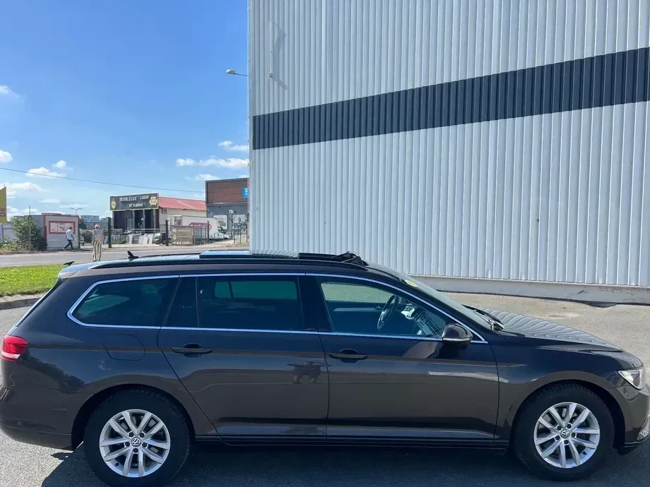 Volkswagen Passat 2.0 TDI Trendline — imagine 10