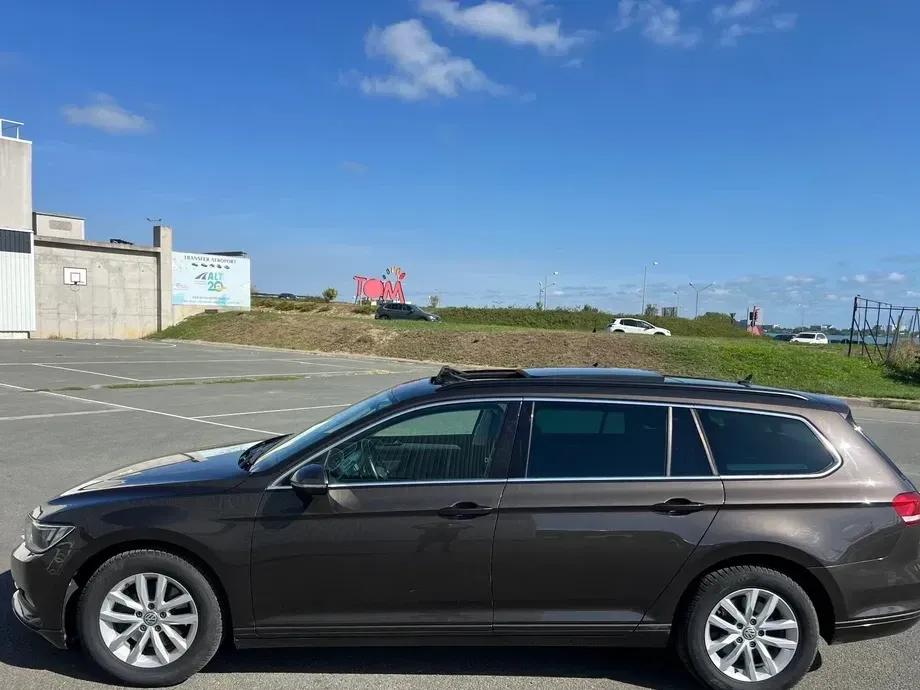 Volkswagen Passat 2.0 TDI Trendline — imagine 9