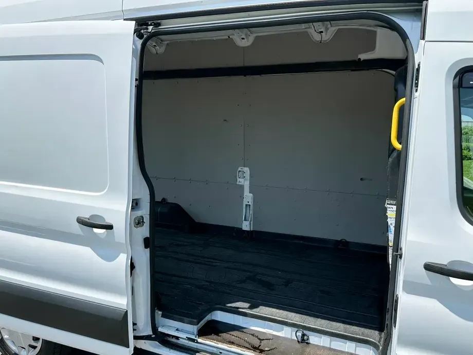 Ford Transit 350 2.0 EcoBlue 130 CP L5 RWD DCAB Trend — imagine 10