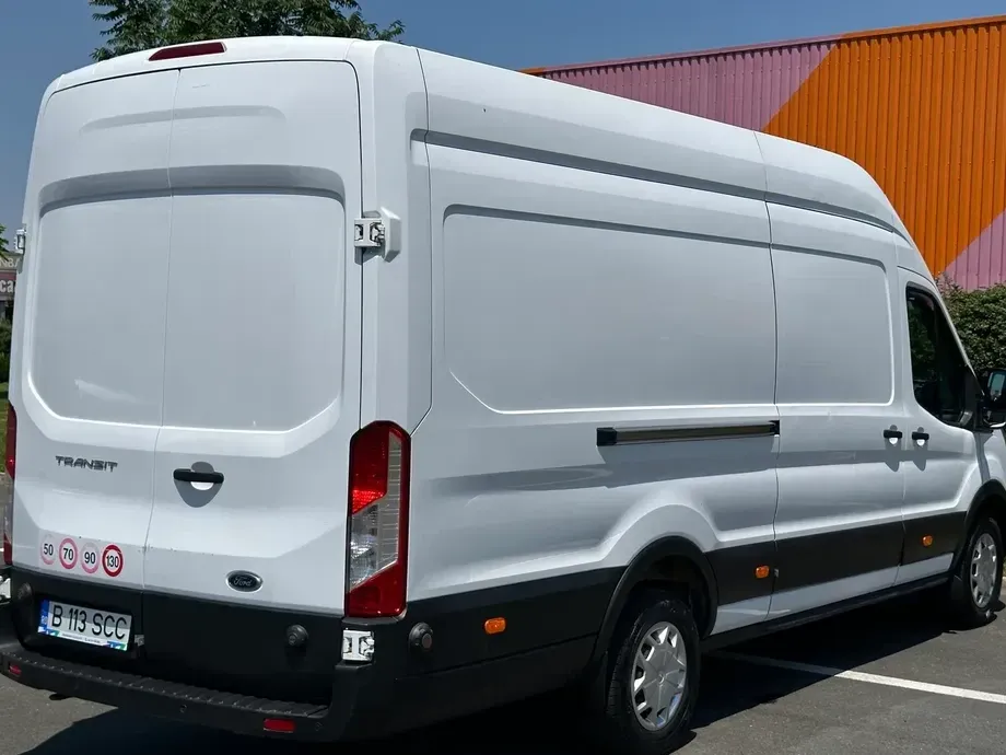 Ford Transit 350 2.0 EcoBlue 130 CP L5 RWD DCAB Trend — imagine 6