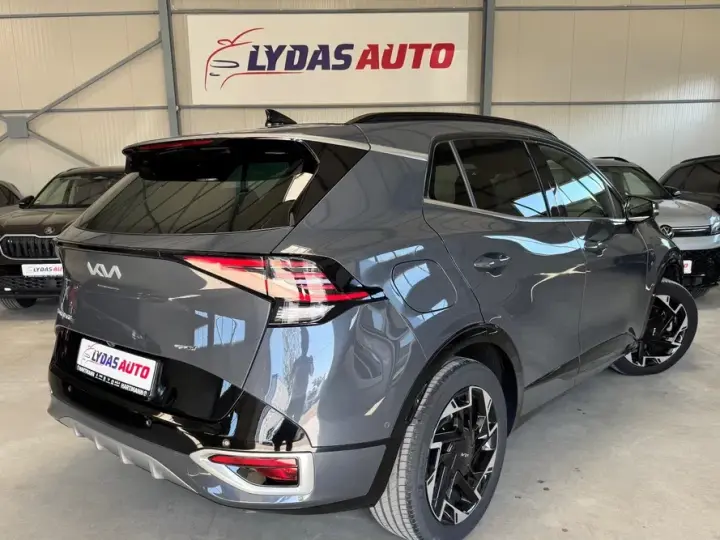 Kia Sportage 1.6 T-GDI PHEV 6AT 4x4 GT Line