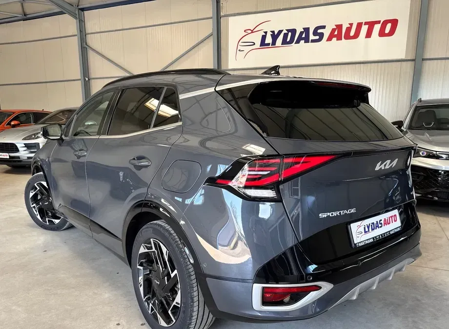 Kia Sportage 1.6 T-GDI PHEV 6AT 4x4 GT Line — imagine 3