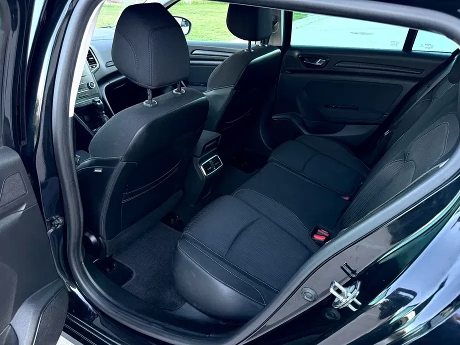 Renault Mégane IV ENERGY dCi 110 BUSINESS — imagine 9