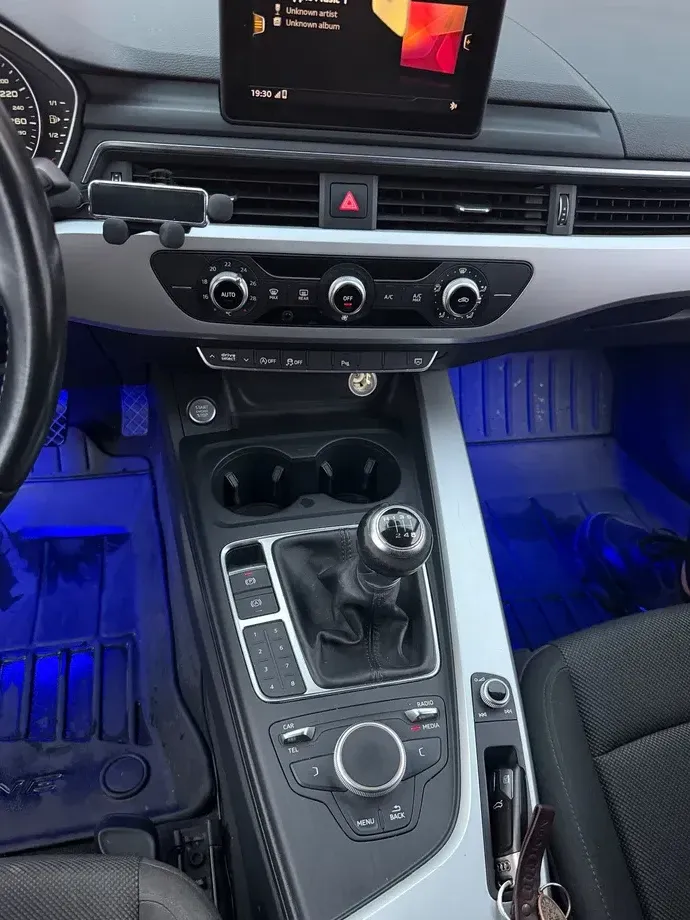 Audi A4 Limuzina B9 2.0 TDI — imagine 5