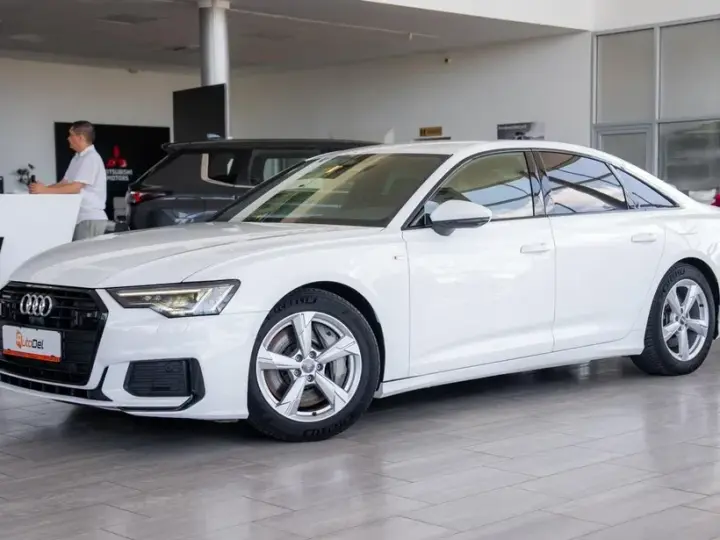 Audi A6 50 TFSI e quattro S tronic sport