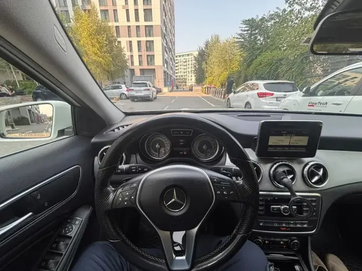 Mercedes-Benz GLA 200 CDI 4MATIC Aut.