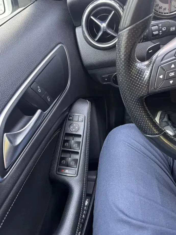 Mercedes-Benz GLA 200 CDI 4MATIC Aut. — imagine 6