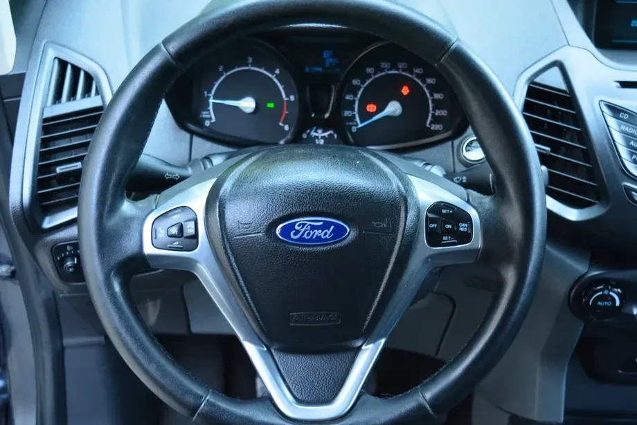 Ford Kuga II — imagine 9