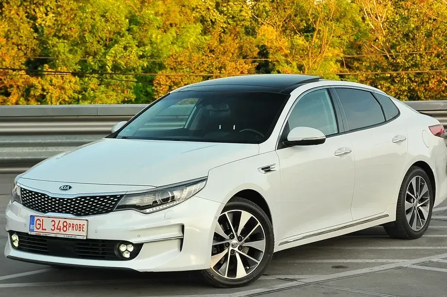 Kia Optima 1.7 CRDI DCT Spirit — imagine 3