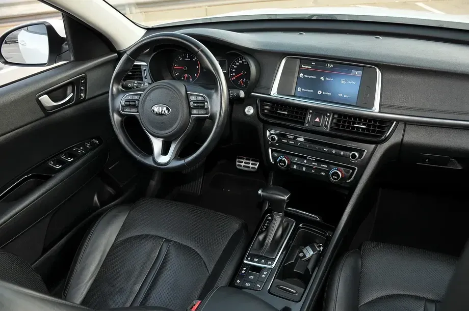 Kia Optima 1.7 CRDI DCT Spirit — imagine 6