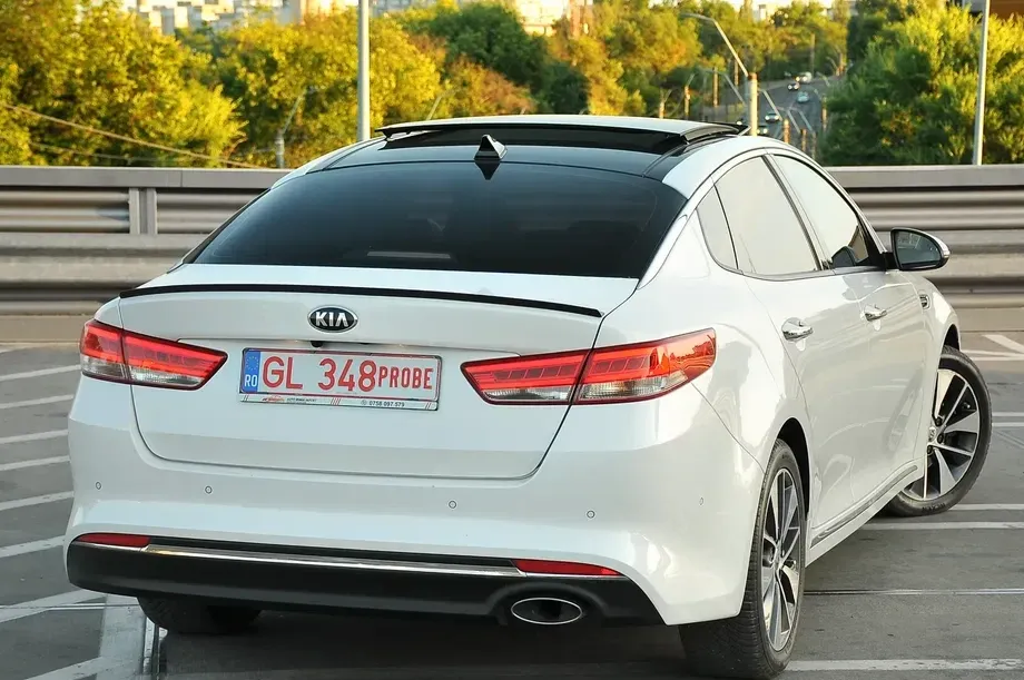 Kia Optima 1.7 CRDI DCT Spirit — imagine 4