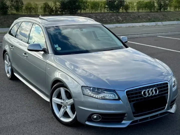 Audi A4 Avant B8 2.0 TDI Multitronic