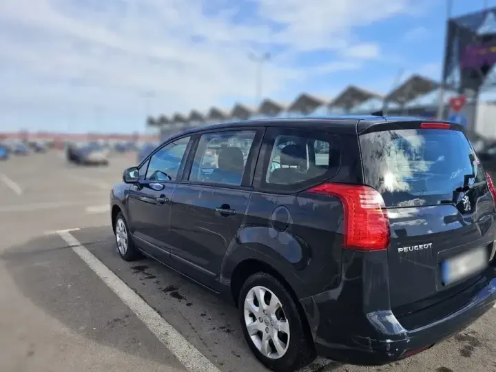 Peugeot 5008 I 1.6 HDI Confort Pack