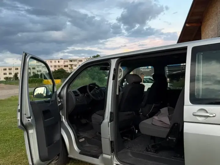 Volkswagen Caravelle